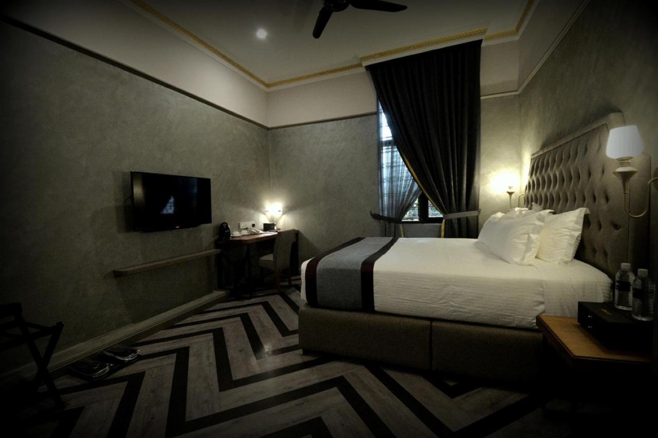 1969 Business Suites @ Ipoh Garden Экстерьер фото