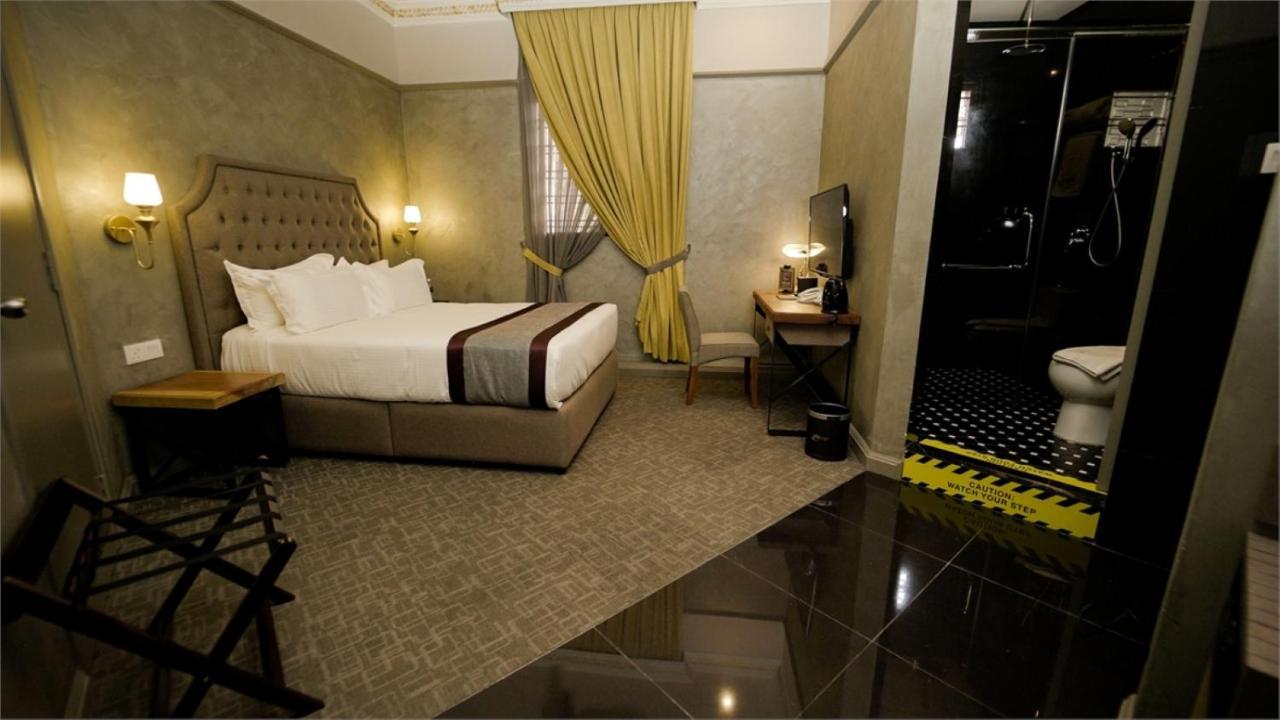 1969 Business Suites @ Ipoh Garden Экстерьер фото