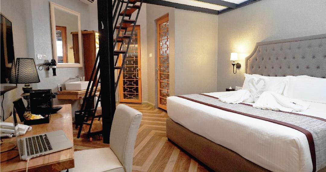 1969 Business Suites @ Ipoh Garden Экстерьер фото